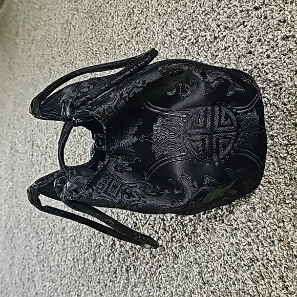 LILLI'S SHANGHAI Black Jacquard Bag - Picture 9 of 9